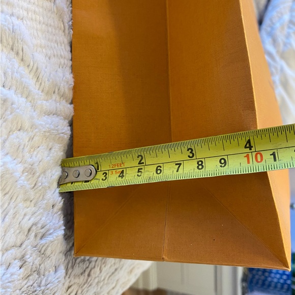 Louis Vuitton Tall Paper Gift Bag - Picture 4 of 5